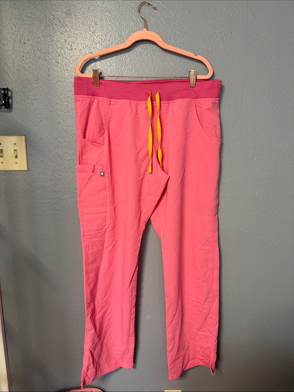 Figs Pink Women's Jogger Sweatpants with Yellow Drawstring